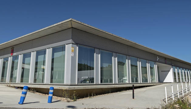 Escuela taller de Estella, situada en el polígono de Merkatondoa y futuro centro de automoción.