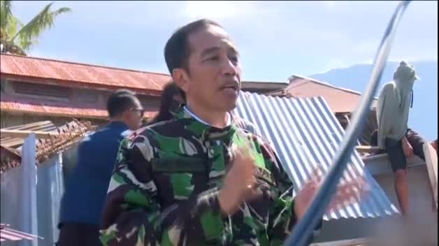 En Indonesia se trabaja sin descanso para encontrar a los desaparecidos y restablecer los servicios básicos