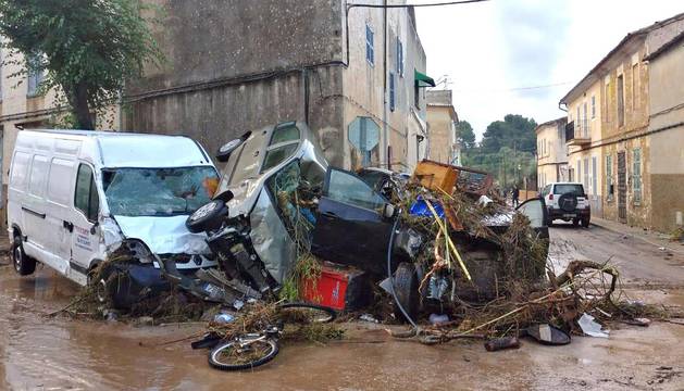 Graves inundaciones en Mallorca al desbordarse un torrente