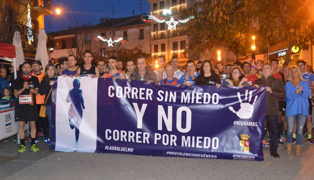 Antes de la salida absoluta se guardó un minuto y se recordó a la fallecida Laura Luelmo.