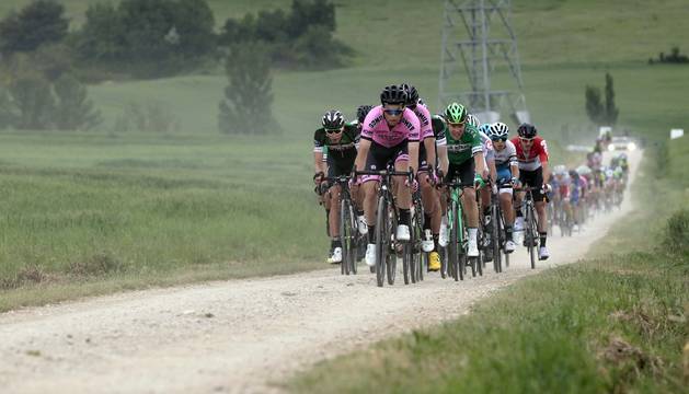 Caminos y tierra en Egüés para la Vuelta al País Vasco