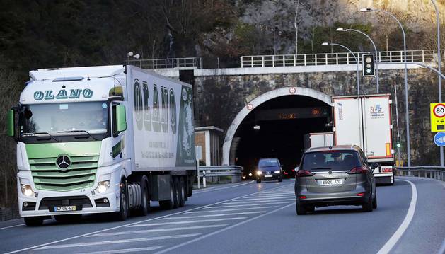 La circulación rodada volvió a surcar los túneles de Belate el 31 de octubre tras cinco meses de obra.