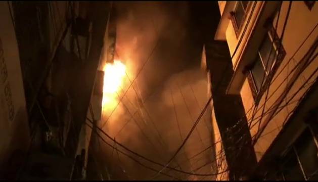 Fallecen 70 personas en un incendio en Bangladesh