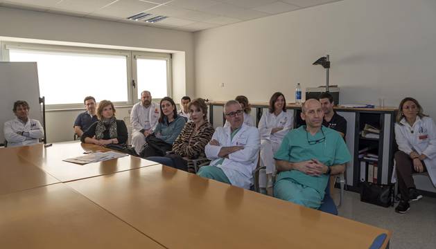 Un momento de la asamblea de médicos celebrada este viernes en el hospital García Orcoyen de Estella.