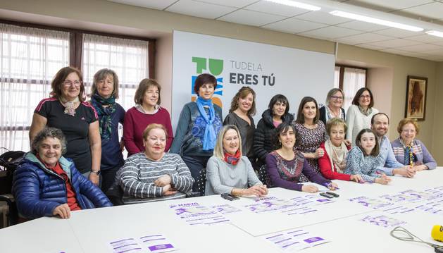 Foto de las asistentes a la presentación ayer en Tudela de los actos conmemorativos del Día Internacional de la Mujer.