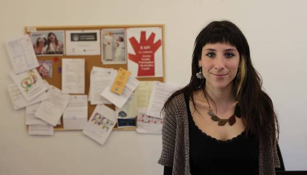 Edurne Ruiz Armendáriz en el despacho que comparte en el Ayuntamiento del a Cendea de Olza.