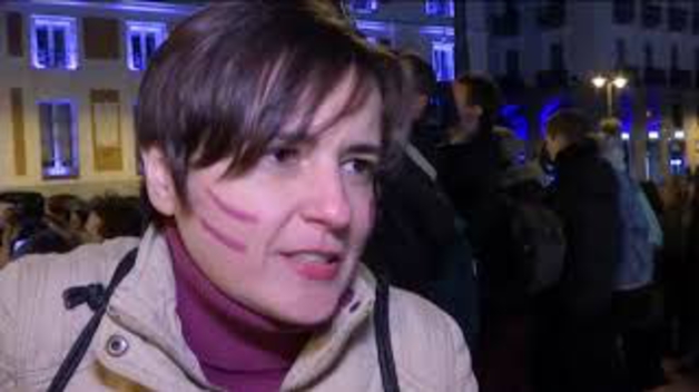 Vídeo de la cacerolada feminista en Sol (Madrid) con el que se da comienzo al Día Internacional de la Mujer