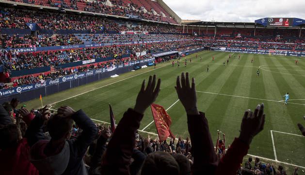 El Sadar congregó a un total de 10.250 espectadores en el partido de ayer, donde destacó la afluencia de niños.