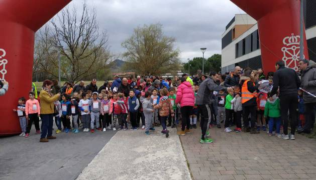 Fotos de la quinta Carrera Solidaria Pro Hiru Hamabi de Sarriguren