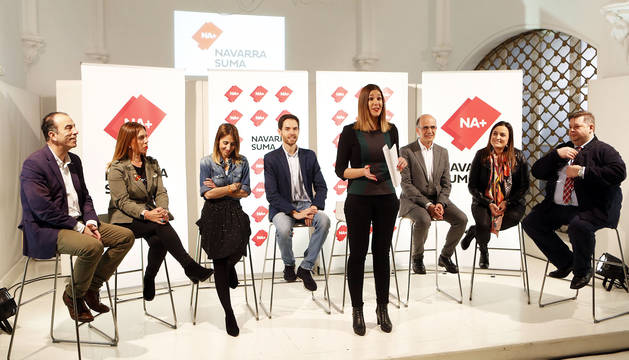 Ruth Goñi toma la palabra durante el acto de presentación de la candidatura de Navarra Suma al Senado.