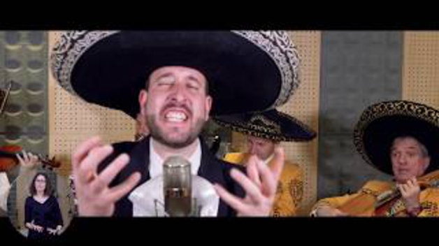 Los Tenampas y El Mariachi - CHAVITO DENUNCIÓ
