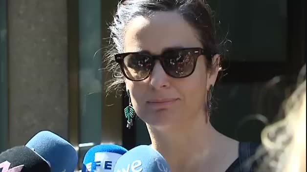 Familiares y colegas de profesión despiden a Chicho Ibáñez Serador