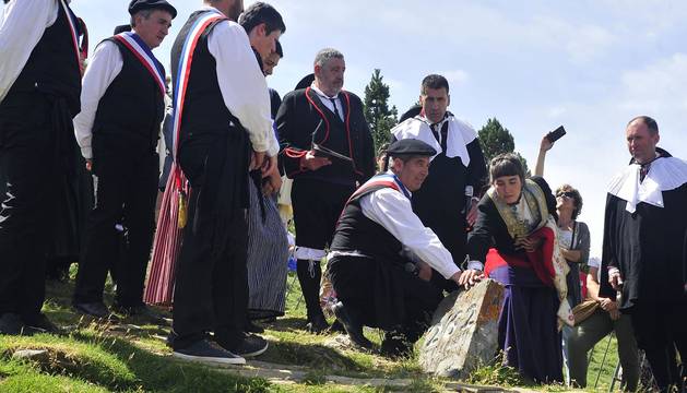 Ceremonia del tributo de las tres vacas