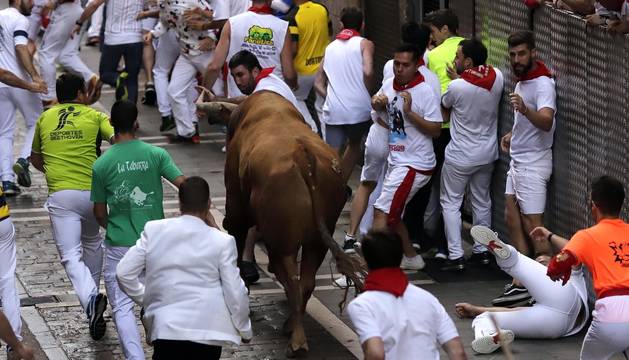 'Rabanero' cornea a un joven en la Estafeta
