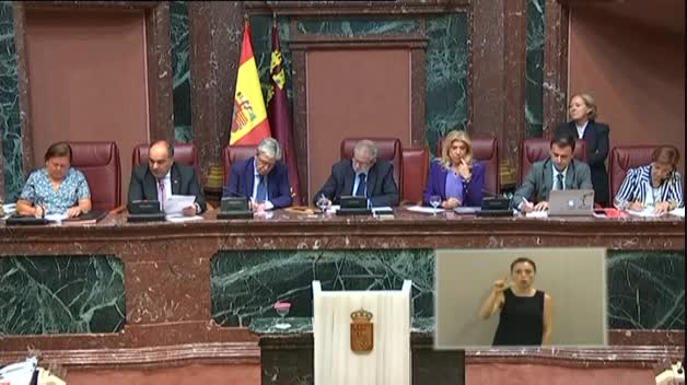 López Miras, investido presidente de Murcia con los apoyos de Ciudadanos y Vox