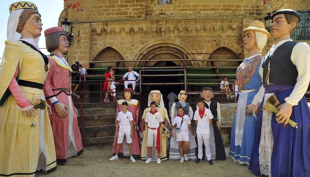 Fotos del día de Navarra de fiestas de Carcastillo 2019