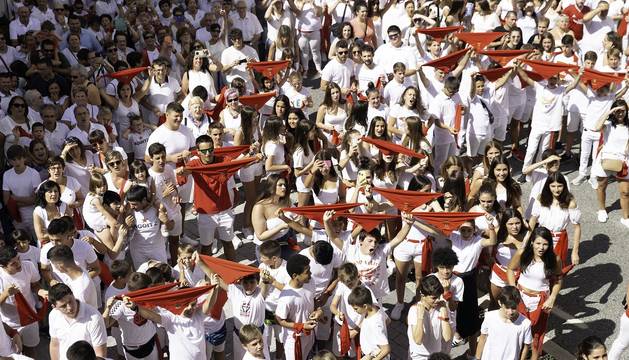 Fotos del cohete de fiestas de Aoiz 2019