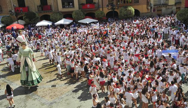 Todas las fotos del cohete de fiestas de Falces 2019 en Diario de Navarra