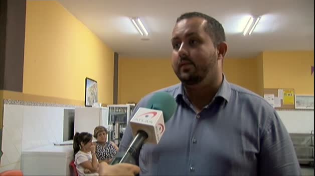 Desalojan durante la noche a los vecinos de Tejeda ante el avance del incendio en Gran Canaria