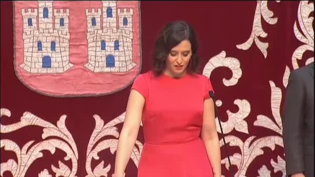 Isabel Díaz Ayuso promete el cargo como presidenta de la Comunidad de Madrid