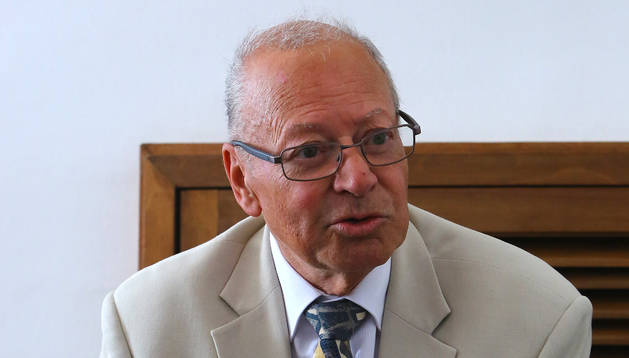 John Hedley Brooke, fotografiado en la Universidad de Navarra. josé carlos cordovilla