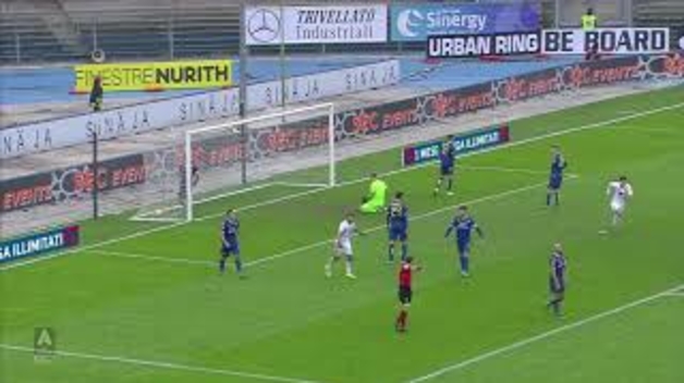 El golazo de Berenguer ante el Hellas Verona