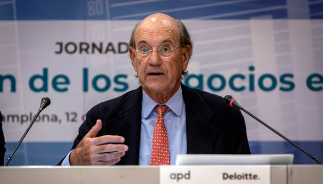 foto de El vicepresidente de Institución Futuro, Miguel Canalejo, en la presentación del informe