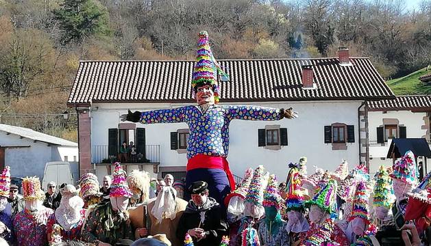 Fotos de Miel Otxin en el Carnaval de Lantz