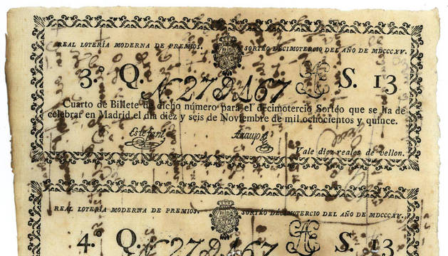 foto de Los dos cuartos del billete de lotería de 27.167 para el sorteo del 16 de noviembre de 1815.
