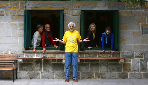 Foto de los voluntarios Marita Jewortutzki, Peter Hortsmann,Simone Felden y Sabine Schlotter