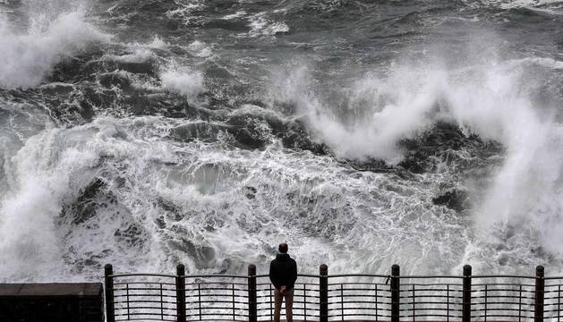 Fotos del temporal en San Sebastián, este martes 3 de marzo