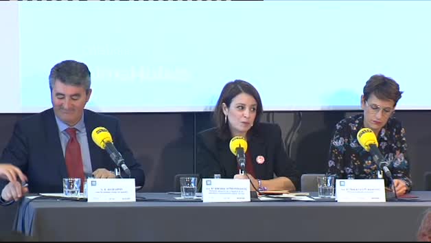 Adriana Lastra, en Pamplona: "La relación con Podemos es buena, pero tenemos que mejorar la coordinación"