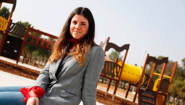 Foto de Irene Ruiz Rodríguez, en el Parque del Mirador de Ribaforada, su localidad natal.