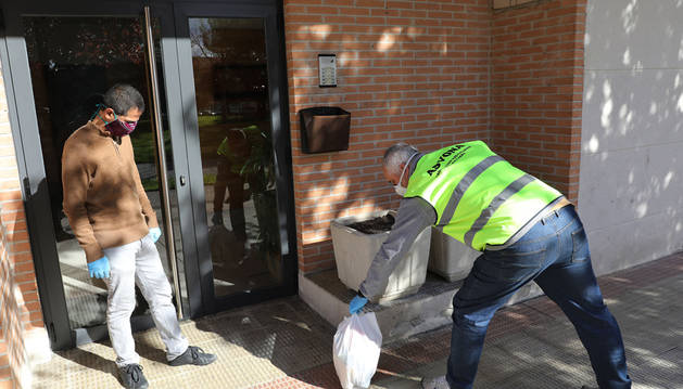 Solidaridad para repartir alimentos