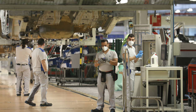 Una imagen del primer día de recuperación del trabajo en la planta de Landaben de Volkswagen.