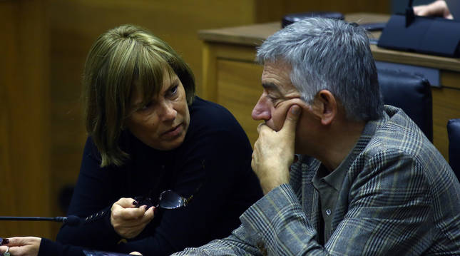Foto de Uxue Barkos y Koldo Martínez (Geroa Bai).