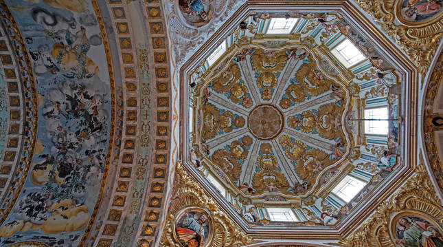 Interior de la basílica de San Gregorio Ostiense, con su cúpula rococó, en una imagen de archivo.