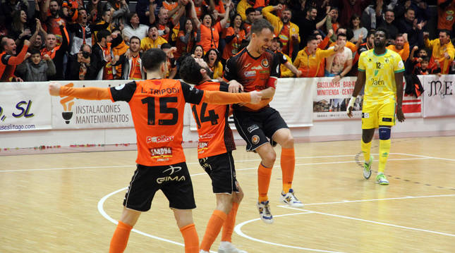 Fotografía correspondiente al partido del Aspil Jumpers de temporada 2019-2020 ante el Jaén Trípodi.