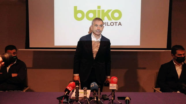 El máximo responsable de Baiko,José Ramón Garai, antes de la rueda de prensa de este jueves.
