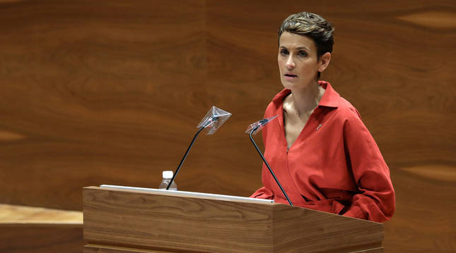 María Chivite, durante su primer debate sobre el estado de Navarra como presidenta.