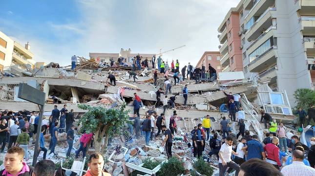 Fotos del terremoto de 6.6 grados en Grecia y Turquía