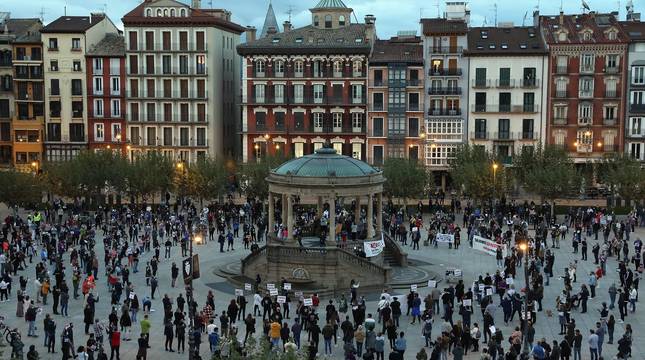 Fotos de la manifestación en Pamplona para apoyar al sector hostelero