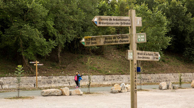 El nuevo área de servicios turísticos se instalará junto a la antigua estación del Plazaola.