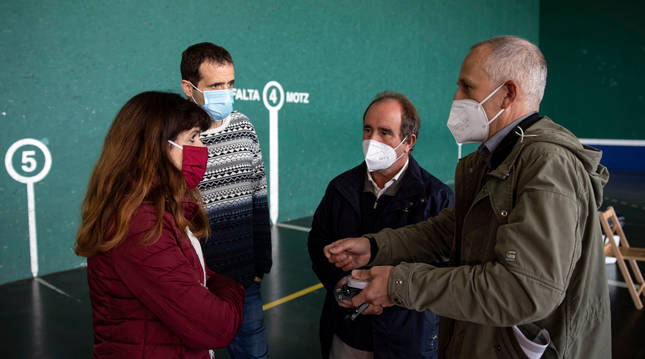 Maite Esporrín (PSN), Aritz Ayesa (Bildu), Manolo Romero y David Campión (Independientes), forman equipo de Gobierno en la MCP.
