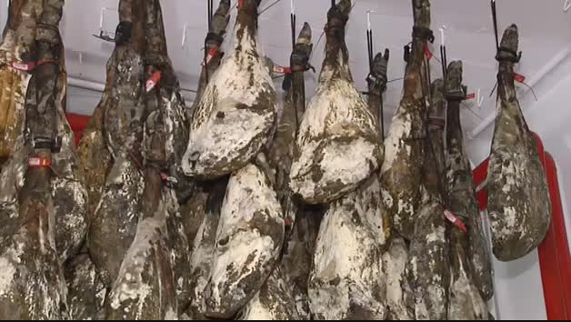 El sector del jamón ibérico está sufriendo los efectos de las restricciones en la hostelería o el descenso de las exportaciones