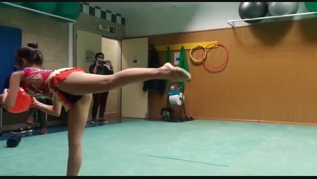 Vídeo con el número de la gimnasta navarra Nerea Díaz