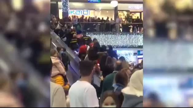 Vídeo: Kiko Rivera, Omar Montes y Fani Carbajo, polémicos Reyes Magos en Marbella