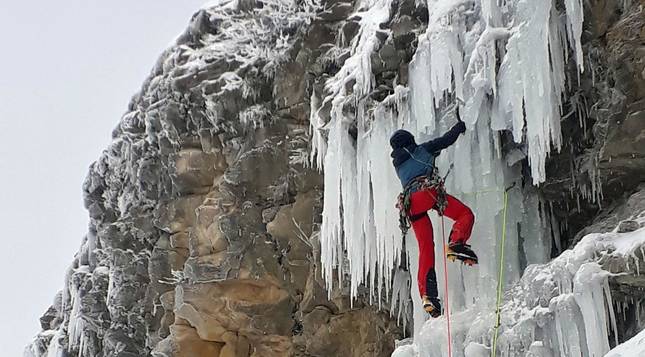 Fotos de escalada en la cascada de hielo del Beriáin-San Donato