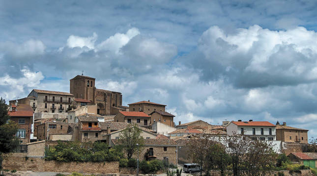 Foto de Aberin-Muniáin de la Solana , Ayuntamiento que quiere promocionar el uso de la energías limpias en sus hogares.