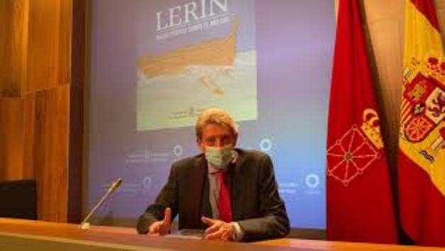 Tomás Yerro presenta sus dos libros obra del proyecto como Premio Príncipe de Viana